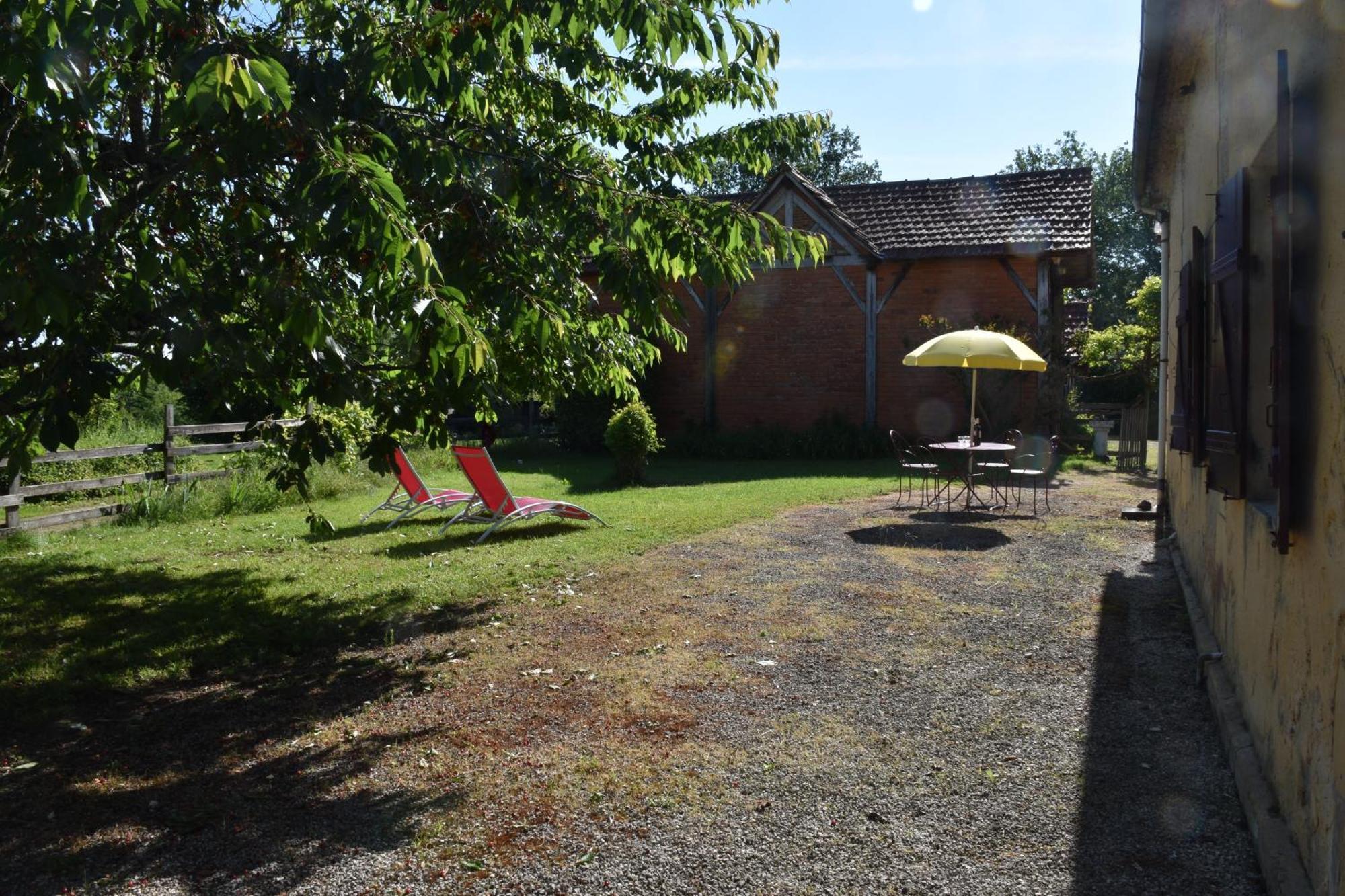 Du Vert & Du Bon Air - Linge Maison Inclus - Parking Prive Gratuit - Centre Ville Bergerac 10Mn - Domaine Bellevue Cottage En Perigord Lembras Екстер'єр фото